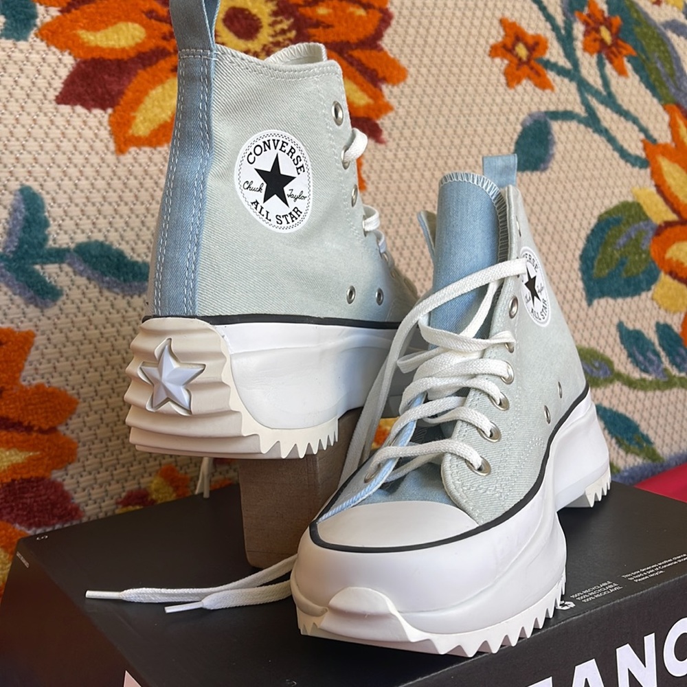 Converse 171894C
RUN STAR HIKE HI
BLUE/VINTAGE WHITE/BLACK
Women’s platforms - Picture 2 of 16
